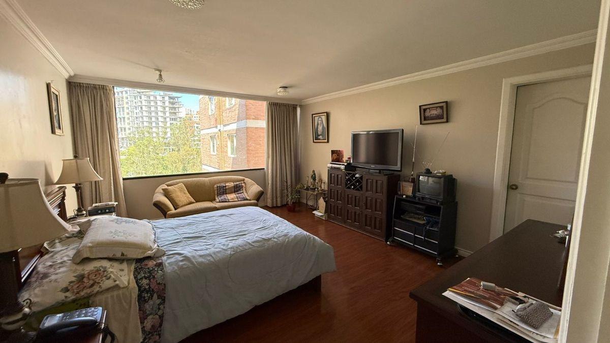 En Venta Departamento 251 Mtrs. 3dormit. 3 Parq, Bodega. Estudio $299.000 Bellavista — imagen 3