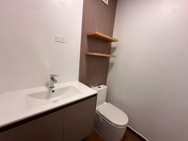 Departamento en Venta por Estrenar Dentro de Urbanización Sector Lumbisi — imagen 5