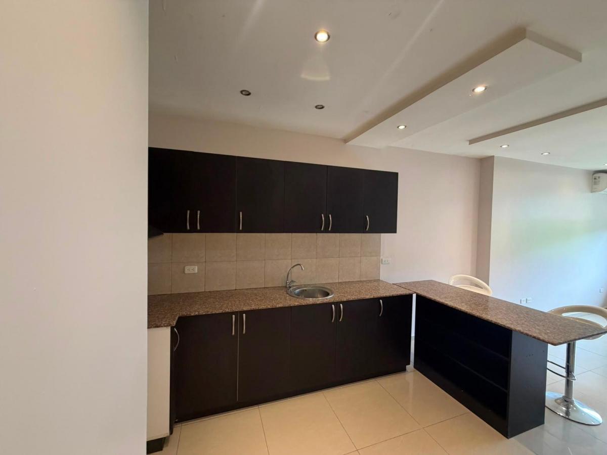 Departamento en Puerto Azul Via La Costa, Guayas — imagen 5