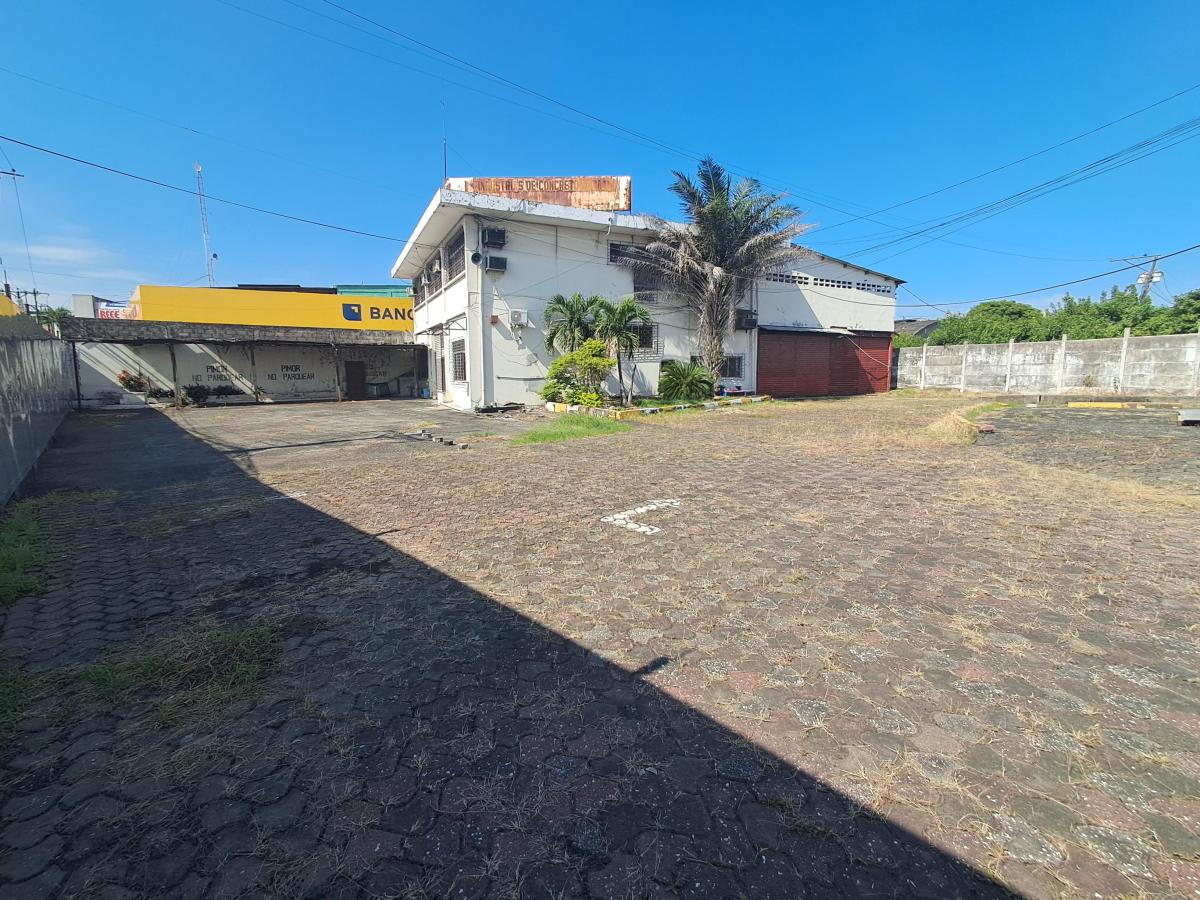 Terreno en La Atarazana Ideal Para Inversionistas Esquinero, Guayas — imagen 4