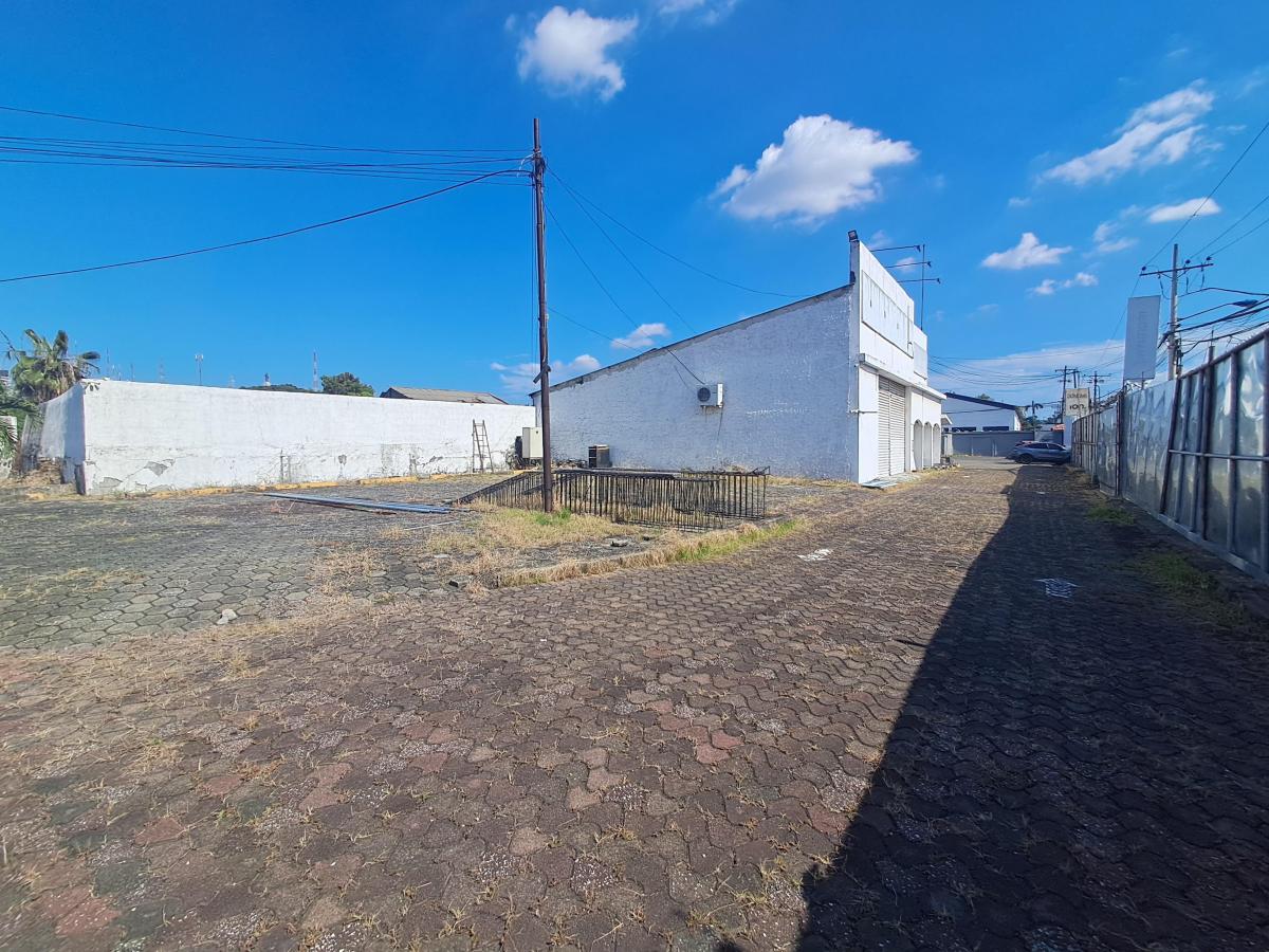Terreno en La Atarazana Ideal Para Inversionistas Esquinero, Guayas — imagen 3