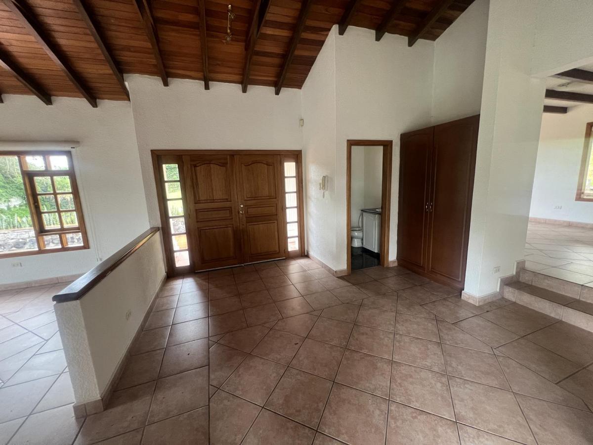 Tumbaco La Viña Casa de Venta — imagen 3
