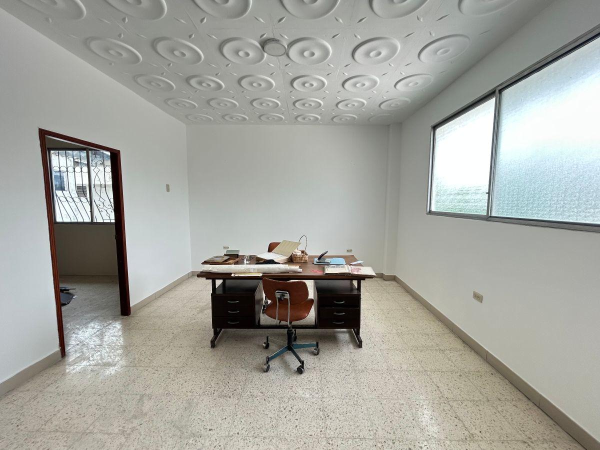 Cdla La Fae - Casa en Venta de Oportunidad, Guayas — imagen 4