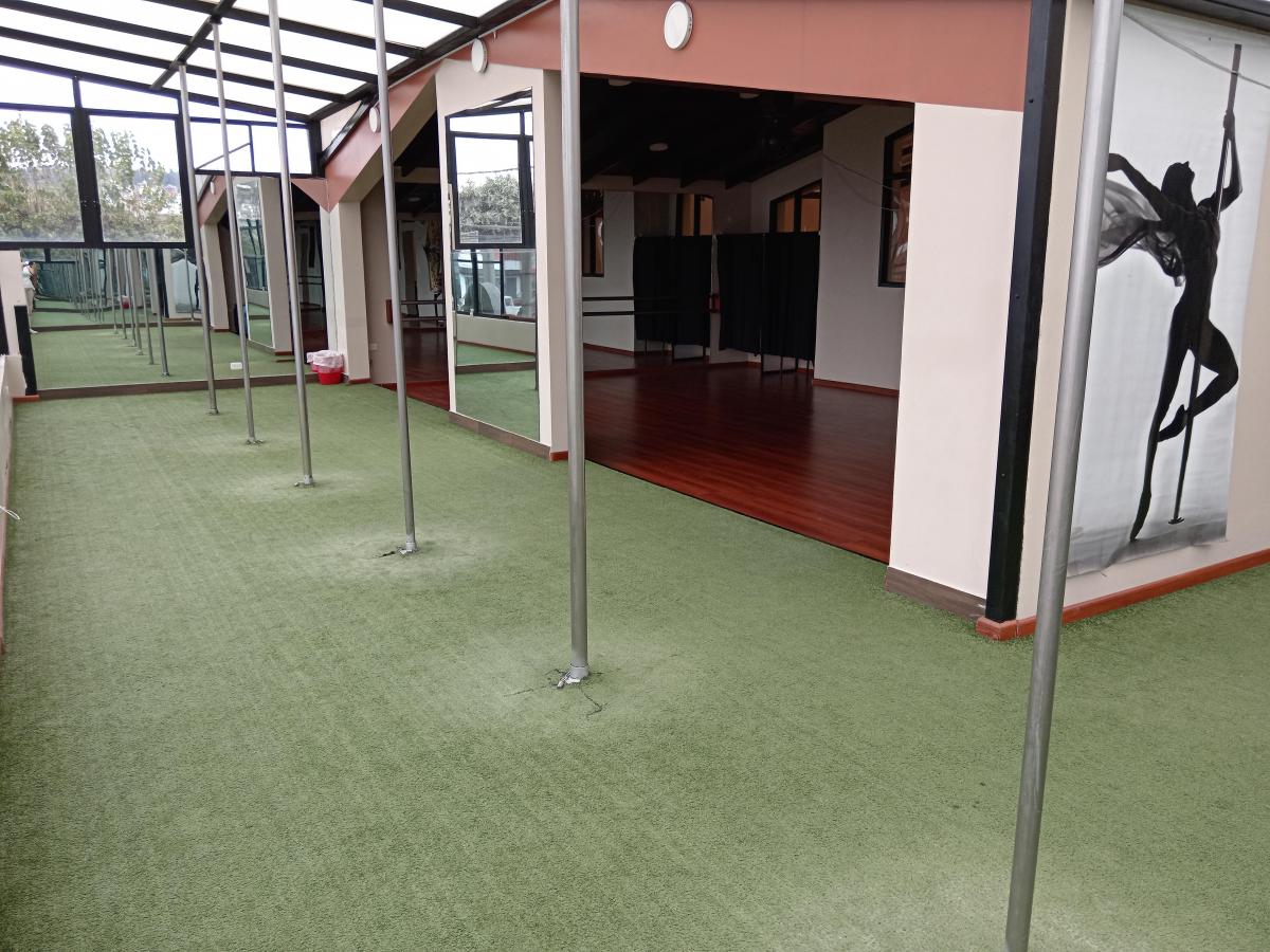 Se Vende Casa Comercial, Sector Plaza de Toros — imagen 5