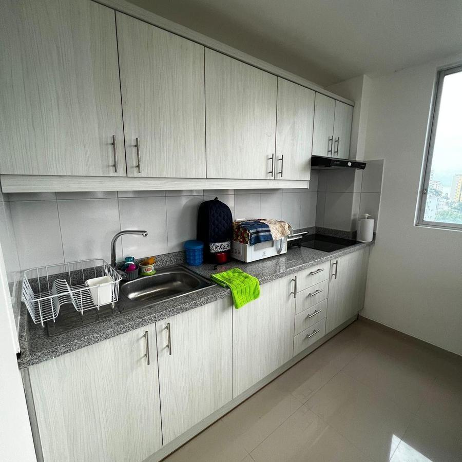 Departamento en Venta de 2 Habitaciones en Tonsupa — imagen 5
