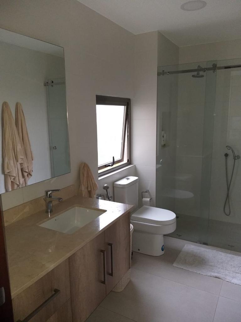 Vendo Departamento Cumbaya Site Center 156 m² Const 220 m² Jardín $310.000 — imagen 5