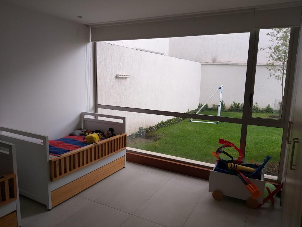 Vendo Departamento Cumbaya Site Center 156 m² Const 220 m² Jardín $310.000 — imagen 3