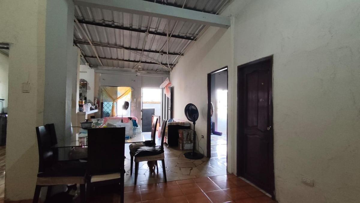 Casa en Venta, Colinas de La Alborada, Irir, Guayas — imagen 4
