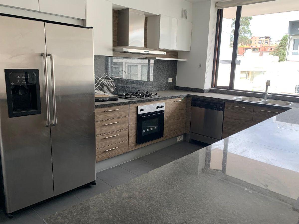Vendo Dep en Bellavista 220 m² Mas 15 m² de Balcón $350.000 — imagen 5