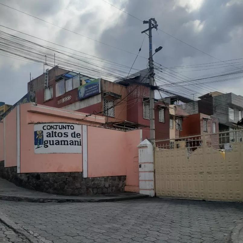 Vendo Casa 2 Plantas en Conjunto Privado, Sur de Quito Guamaní — imagen 9