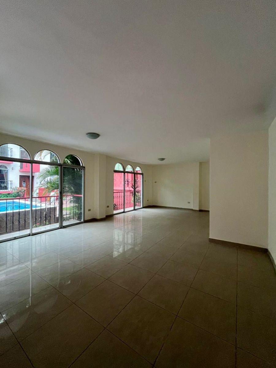 Ceibos - Se Vende Casa Townhouse en Conjunto Cerrado, Guayas — imagen 8