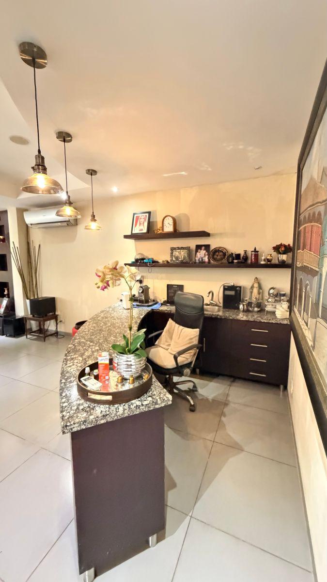 Amplia Casa en Venta Km. 4.5 Vía Samborondón, Guayas — imagen 3