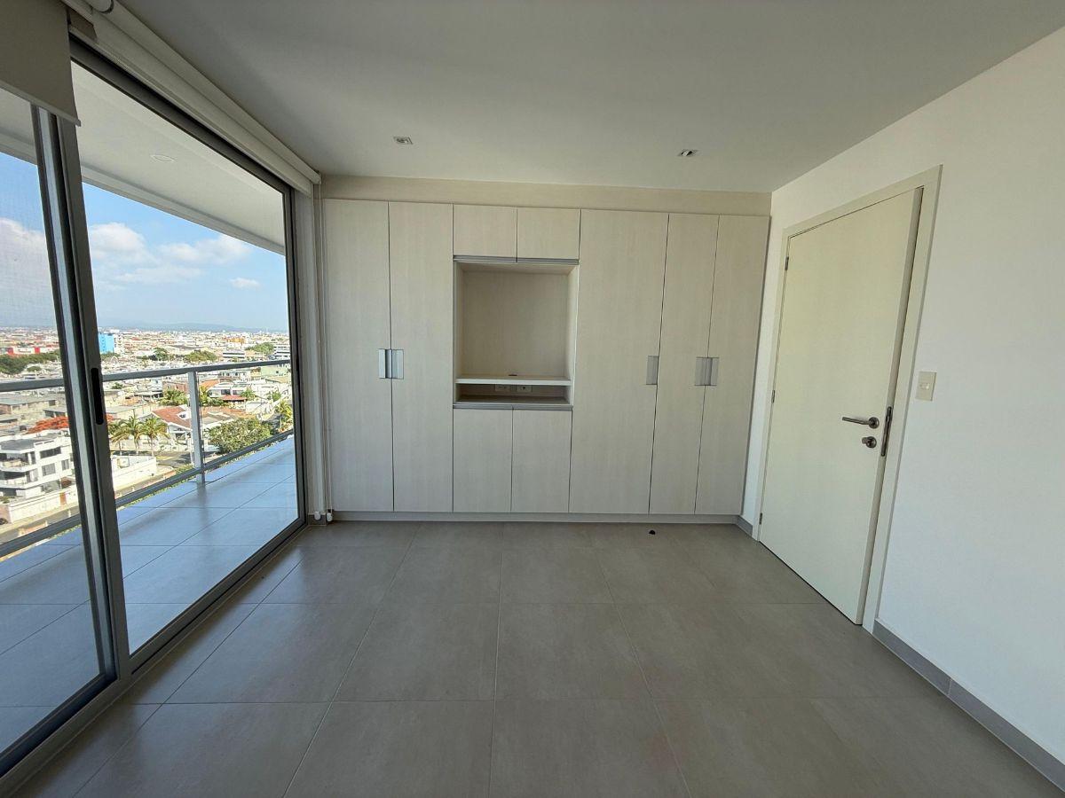 Departamento de Venta Frente Al Mar en Manta, Manabí — imagen 3