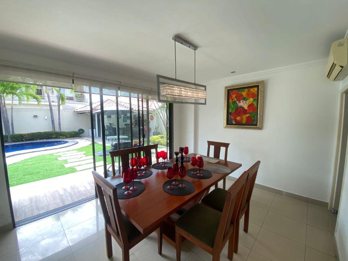 Vendo Casa con Piscina Km.7 Via a Samborondón, Guayas — imagen 4