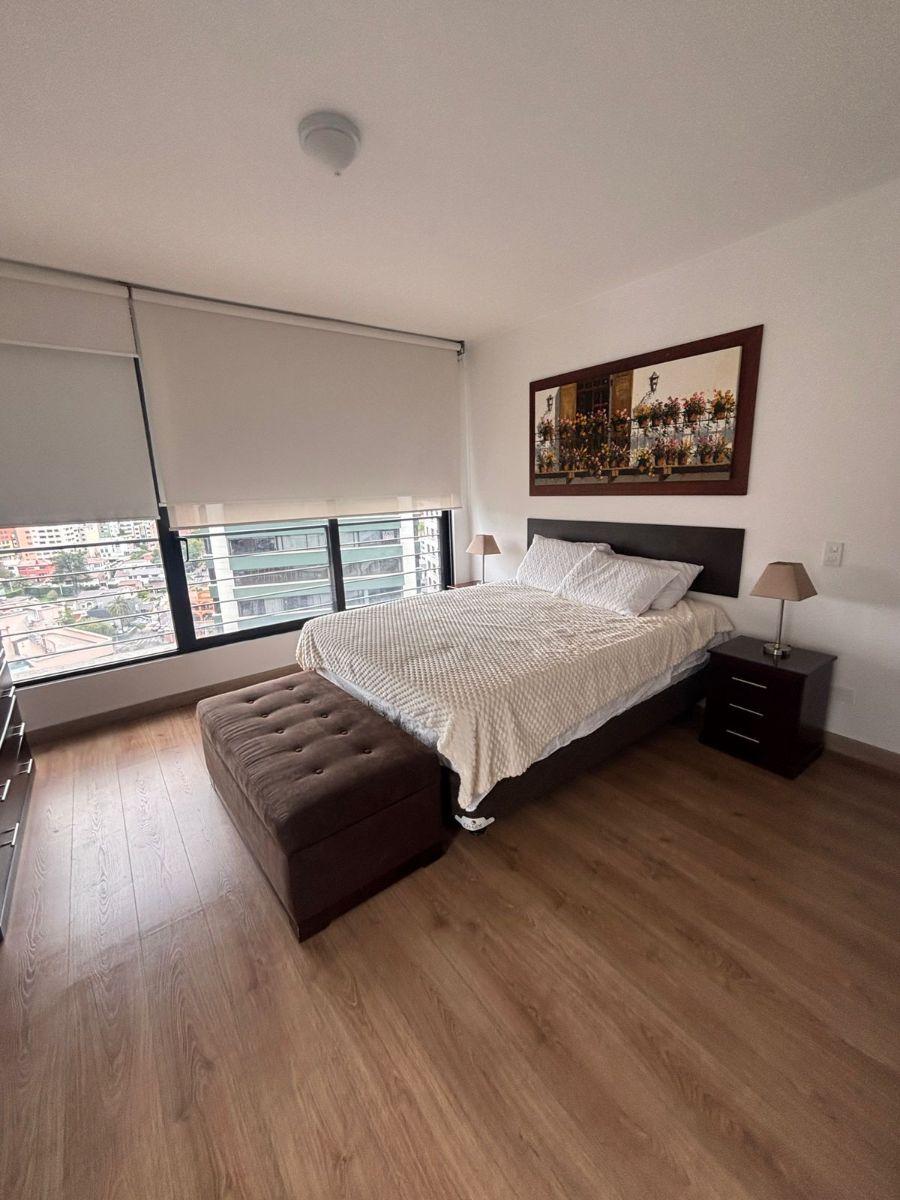 Vendo Departamento con Vista Panorámica. Av 12 de Octubre. Provincia de Pichincha — imagen 4