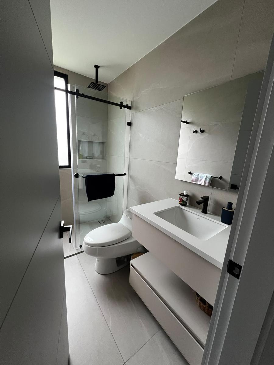 Departamento de Venta en Cumbaya — imagen 4