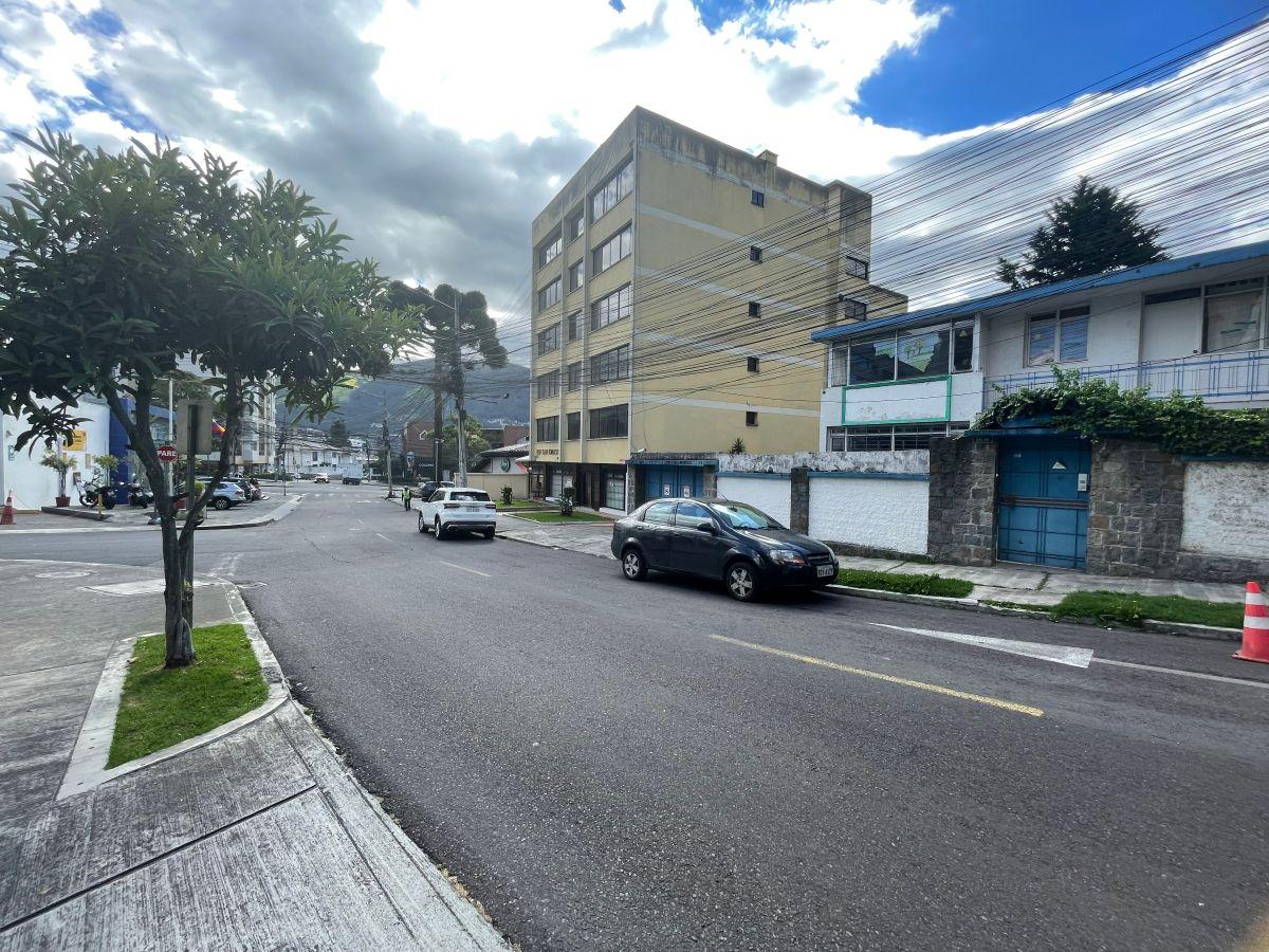 Terreno Calle Sam Ignacio con Casa Antigua — imagen 5