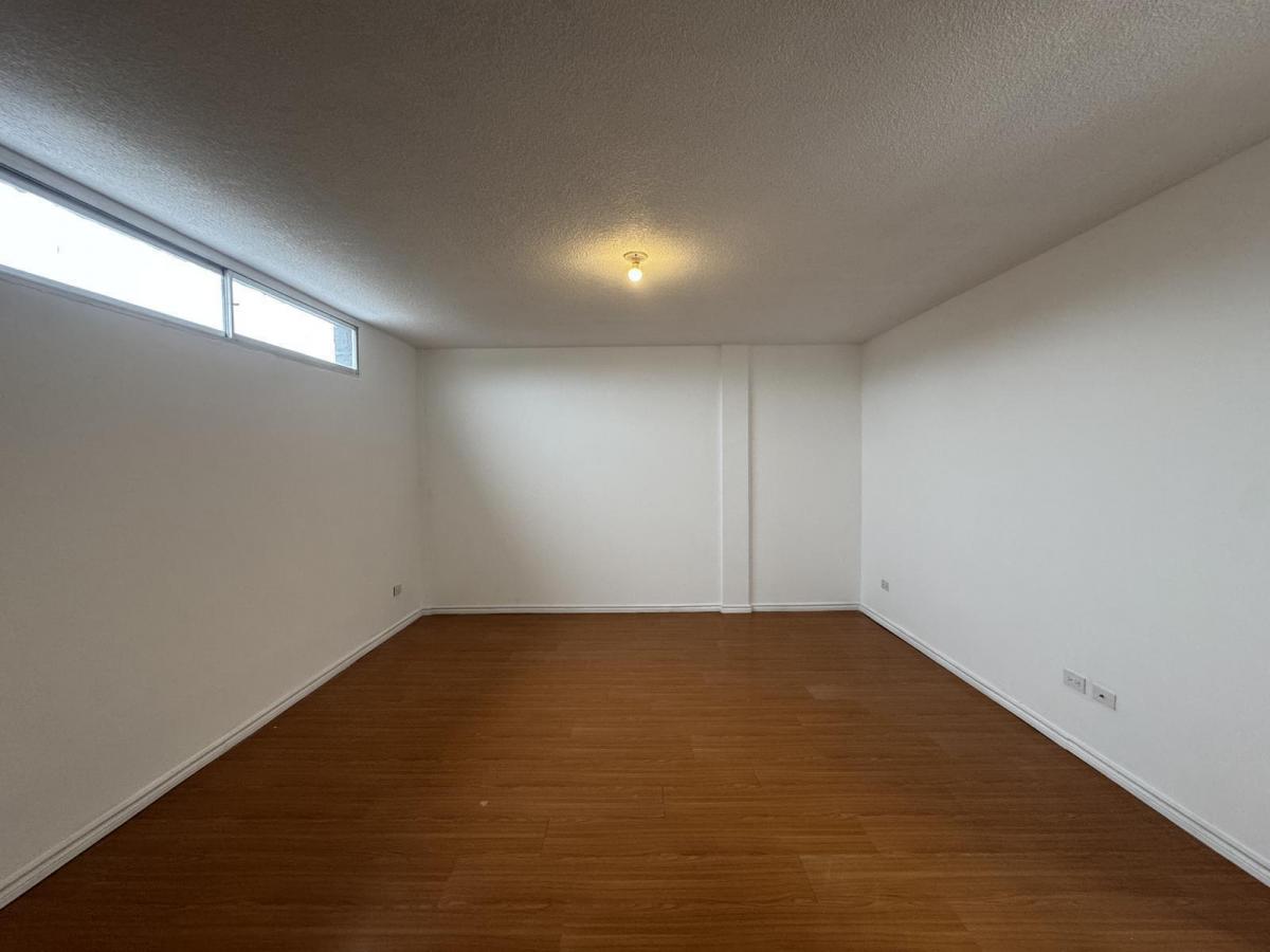 Departamento en Venta, El Triangulo, San Rafael. Provincia de Pichincha — imagen 4