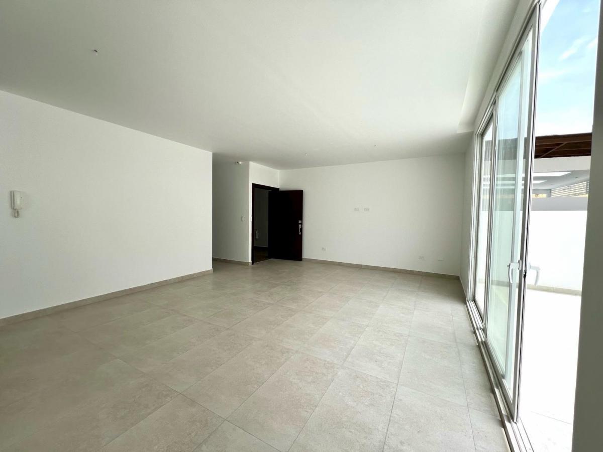 Cumbaya, Espectacular Terraza de 73 m, 3 Dorm. C/baño, Piscina, Bbq — imagen 4