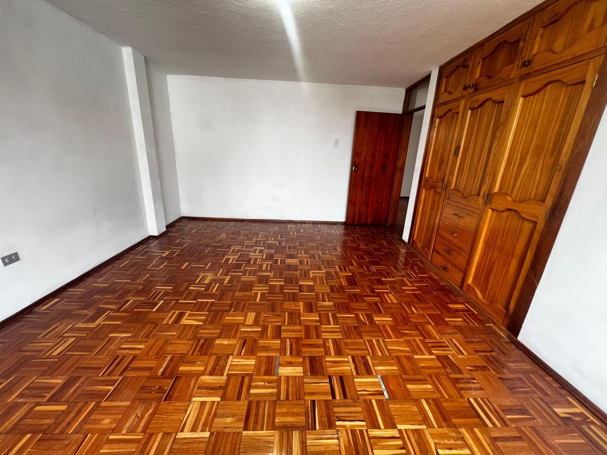 Casa Rentera en Venta – ¡Ideal Para Inversión! — imagen 5