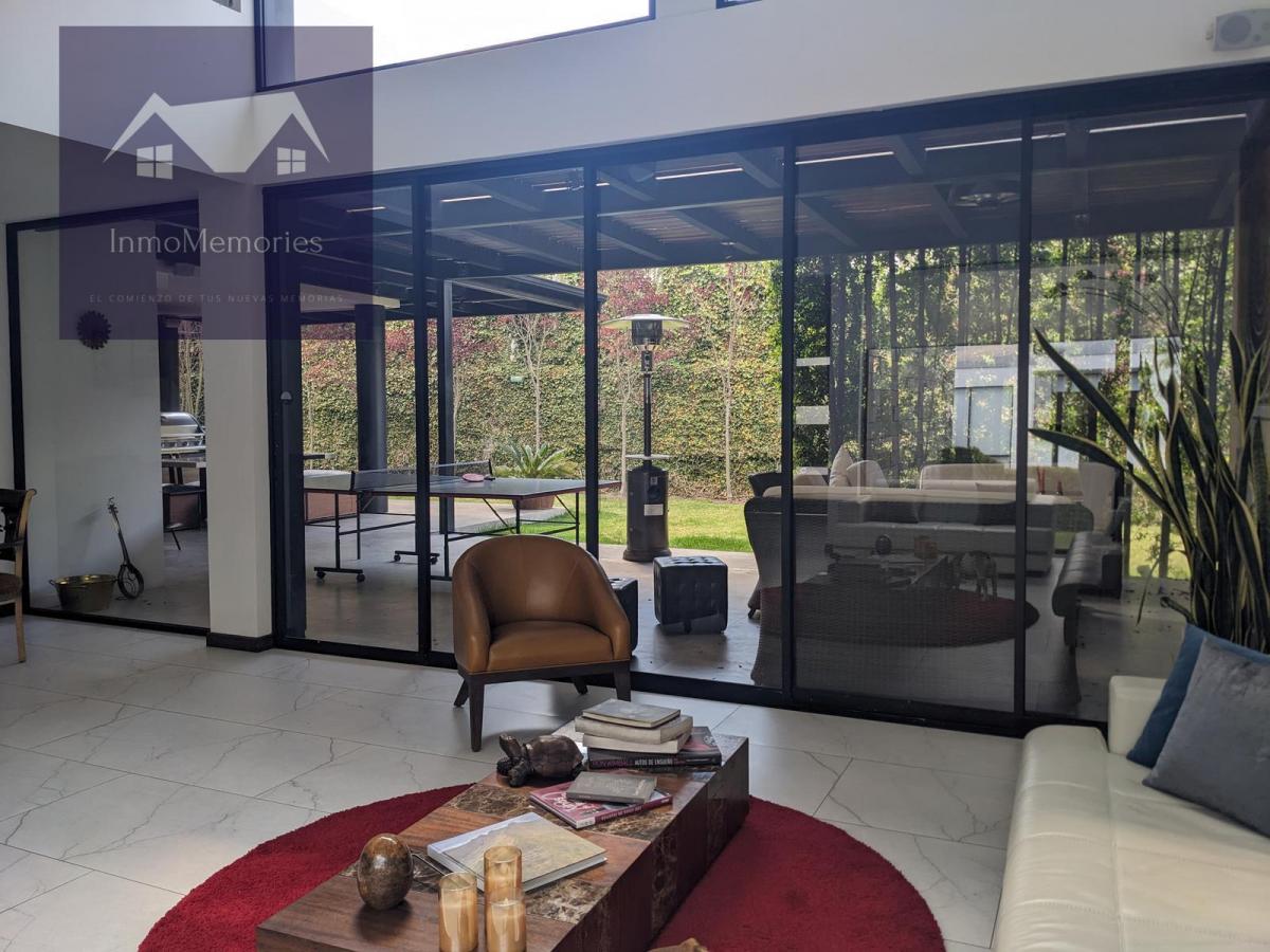 Espectacular Casa de Venta, Urbanización Privada, Nayón — imagen 6