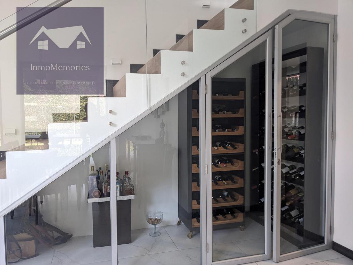 Espectacular Casa de Venta, Urbanización Privada, Nayón — imagen 5