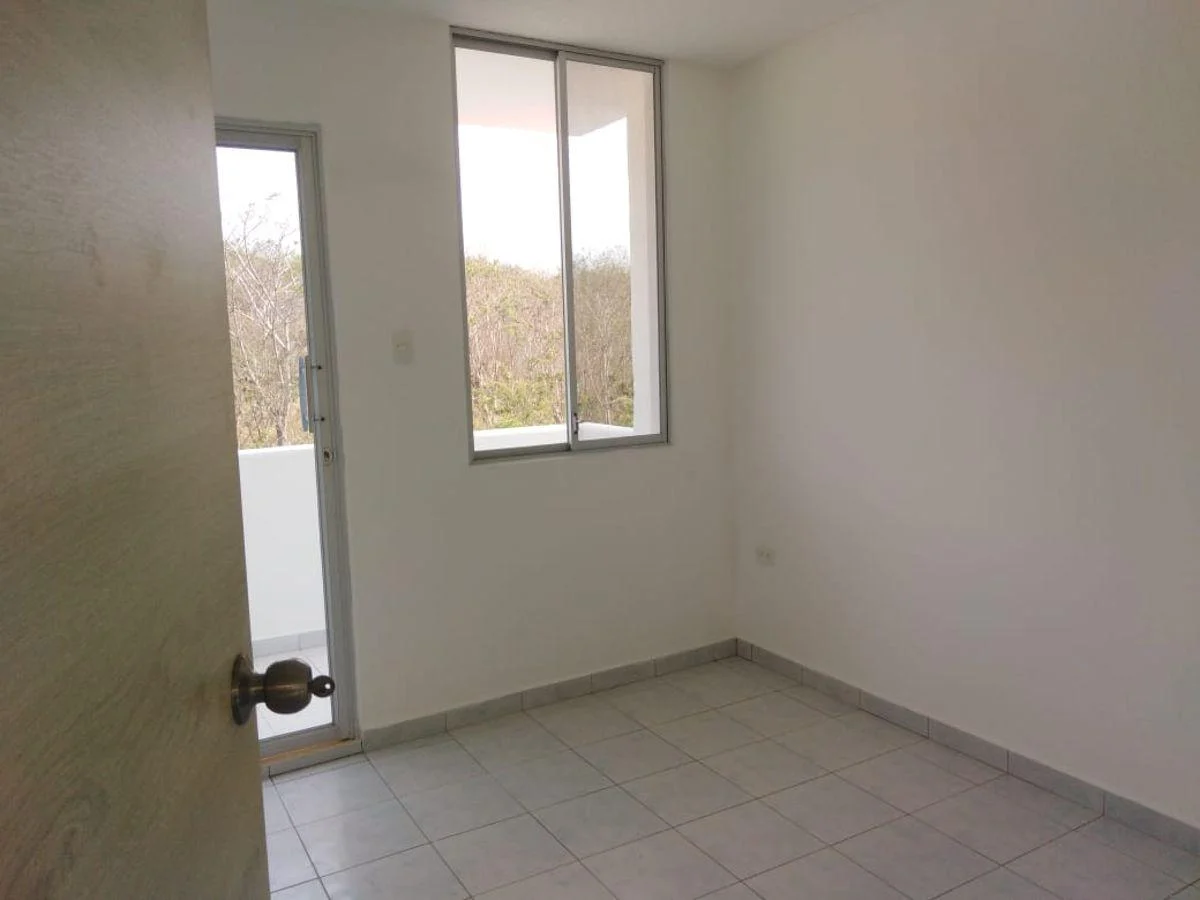 Venta Departamento 56 m², 3 Dorm.. Tonsupa 4 Cuadras Playa Sector Club Pacífico. Aplica Biess — imagen 4