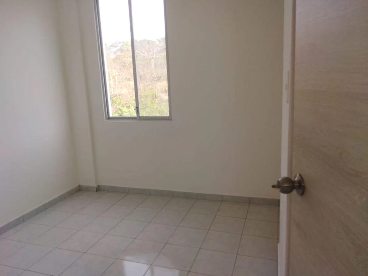 Venta Departamento 56 m², 3 Dorm.. Tonsupa 4 Cuadras Playa Sector Club Pacífico. Aplica Biess — imagen 3