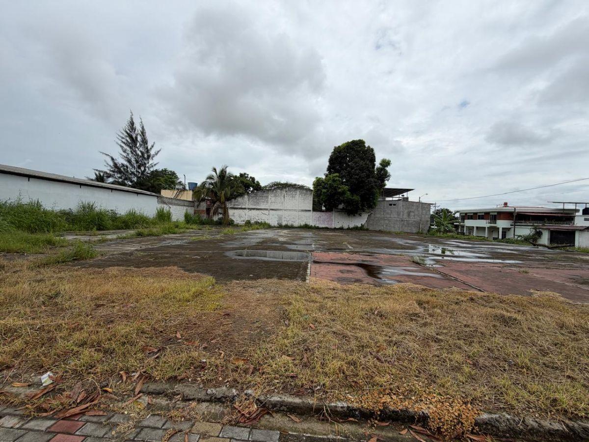 Venta de Terreno en Av Principal / Bahía de Caráquez - Manabí - J. Delgado, Manabí — imagen 3