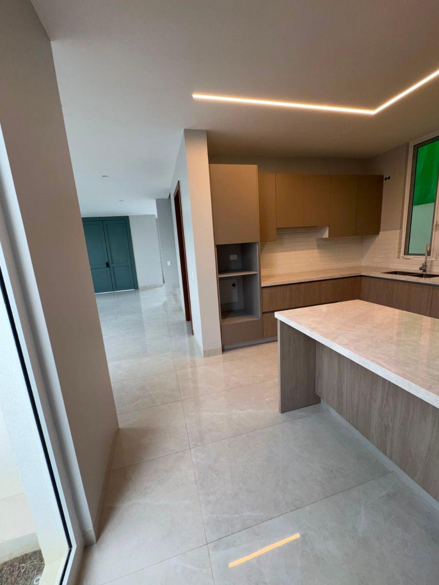 Villa de Estreno Aires Norte Iluminacion Lindos Acabados, Guayas — imagen 3