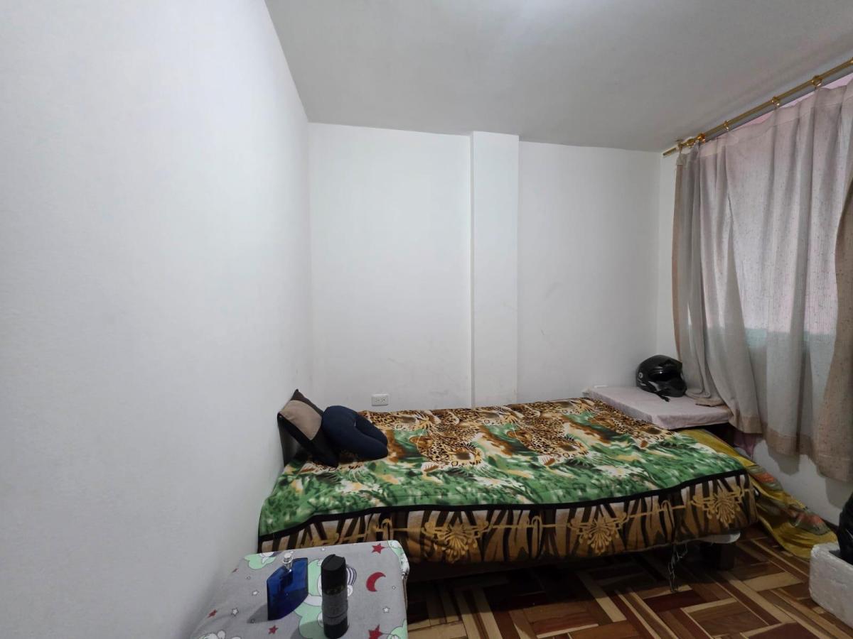 Venta Casa Ciudadela Ibarra 5 Departamentos — imagen 4