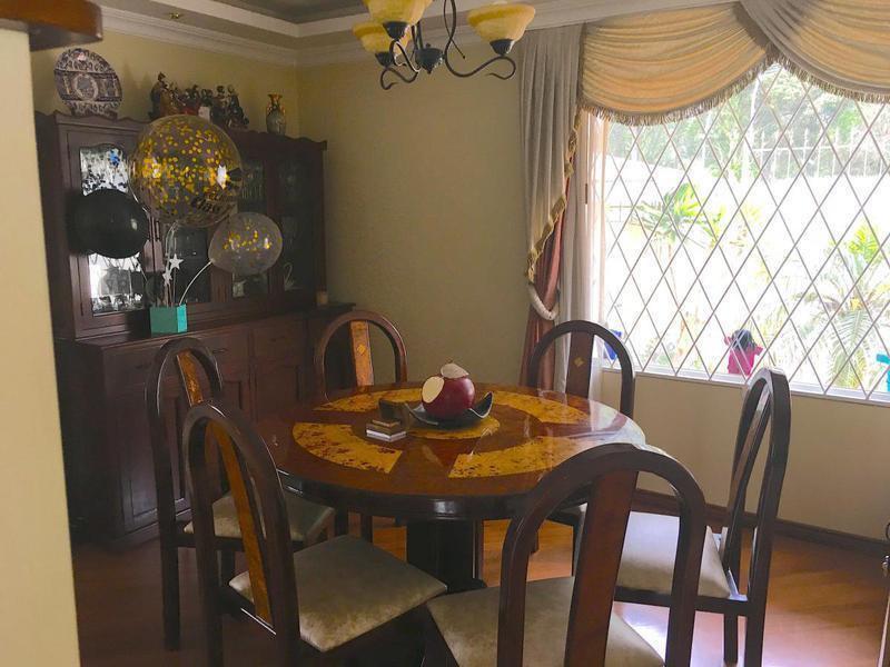 Casa de Venta en Quito Sector Ponceano / Linda Casa con Amplio Espacios — imagen 4