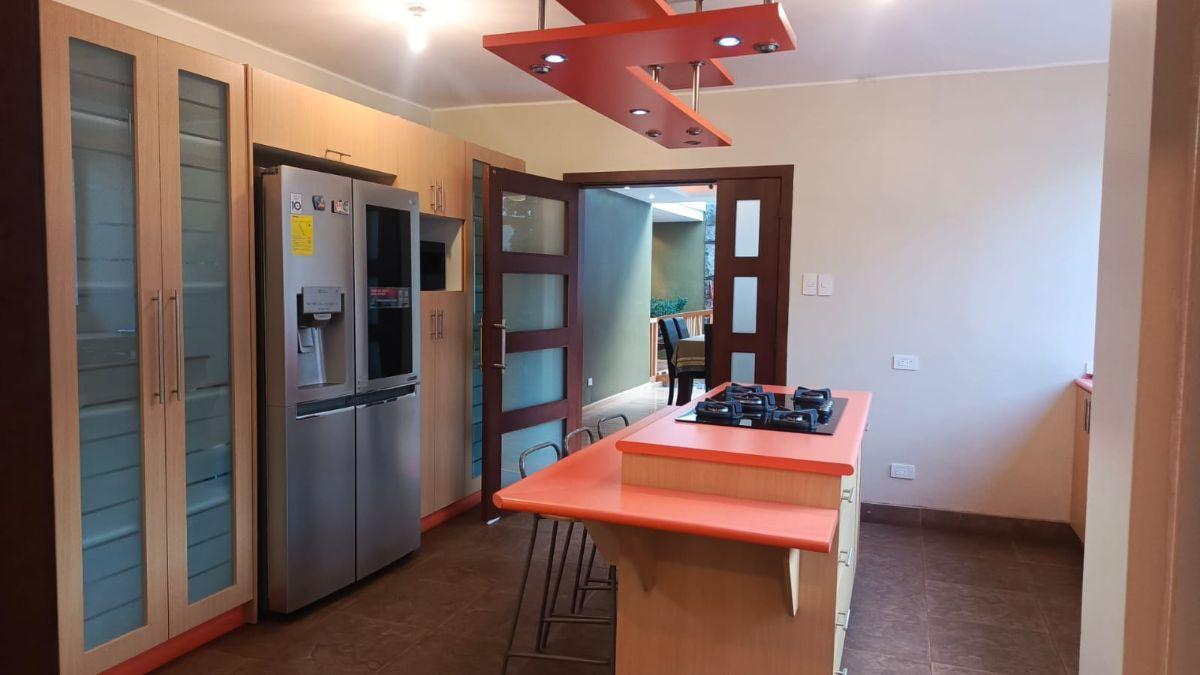 Venta 2 Casas, Vista Espectacular en San Antonio — imagen 3