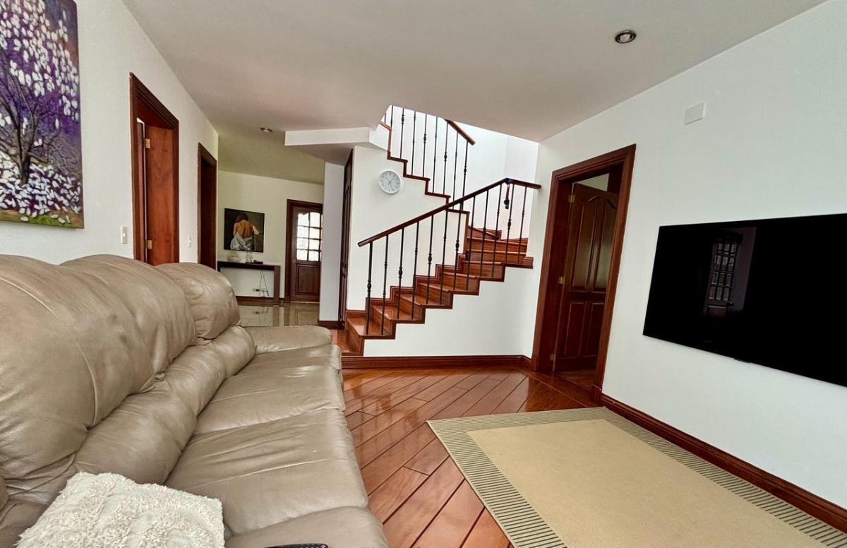 Casa de Venta en Cumbaya Cerca Paseo San Francisco — imagen 5