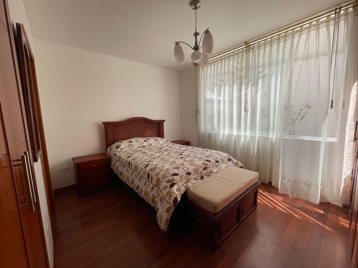 En Venta Hermoso Departamento Ubicado en El Quito Tenis — imagen 5