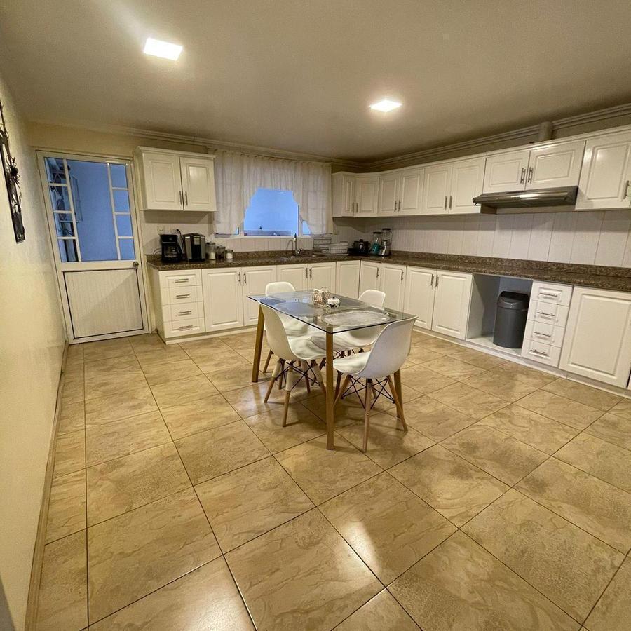 Hermosa Casa en Venta, Sector Cebollar, Azuay — imagen 5