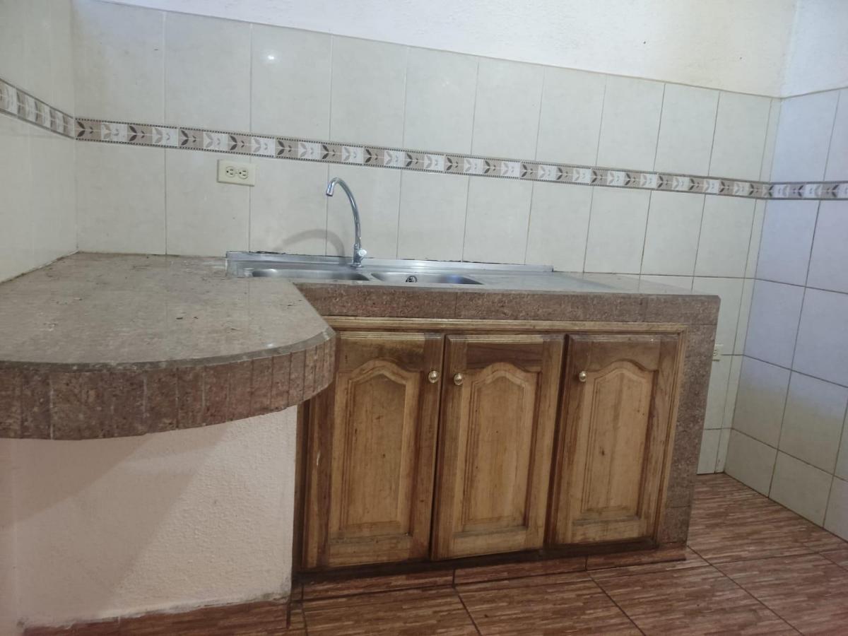 Casa Rentera en Venta Zabala, Calderon — imagen 4