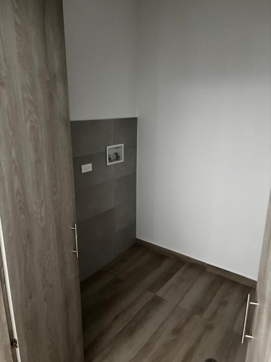 Vendo Dep Tumbaco 95 m² Balcon 7,10 Terraza 82 m² $210.000 — imagen 4
