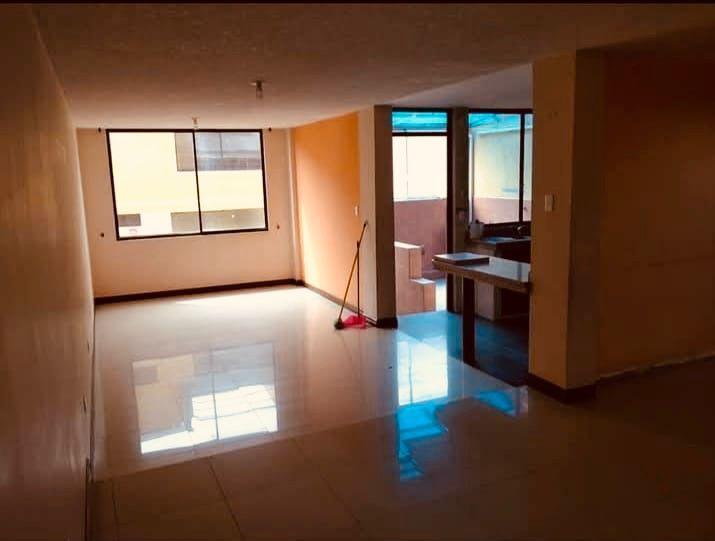 Conjunto Cielito Lindo 2 Hermosa Casa en Pomasqui — imagen 5