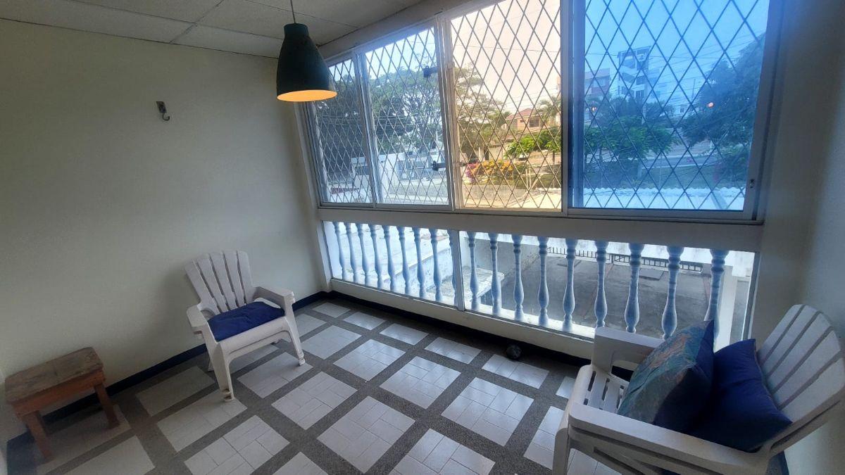 Departamento - en Venta Para Remodelar Sector de Puerto Lucía - Mae. Recalde — imagen 5