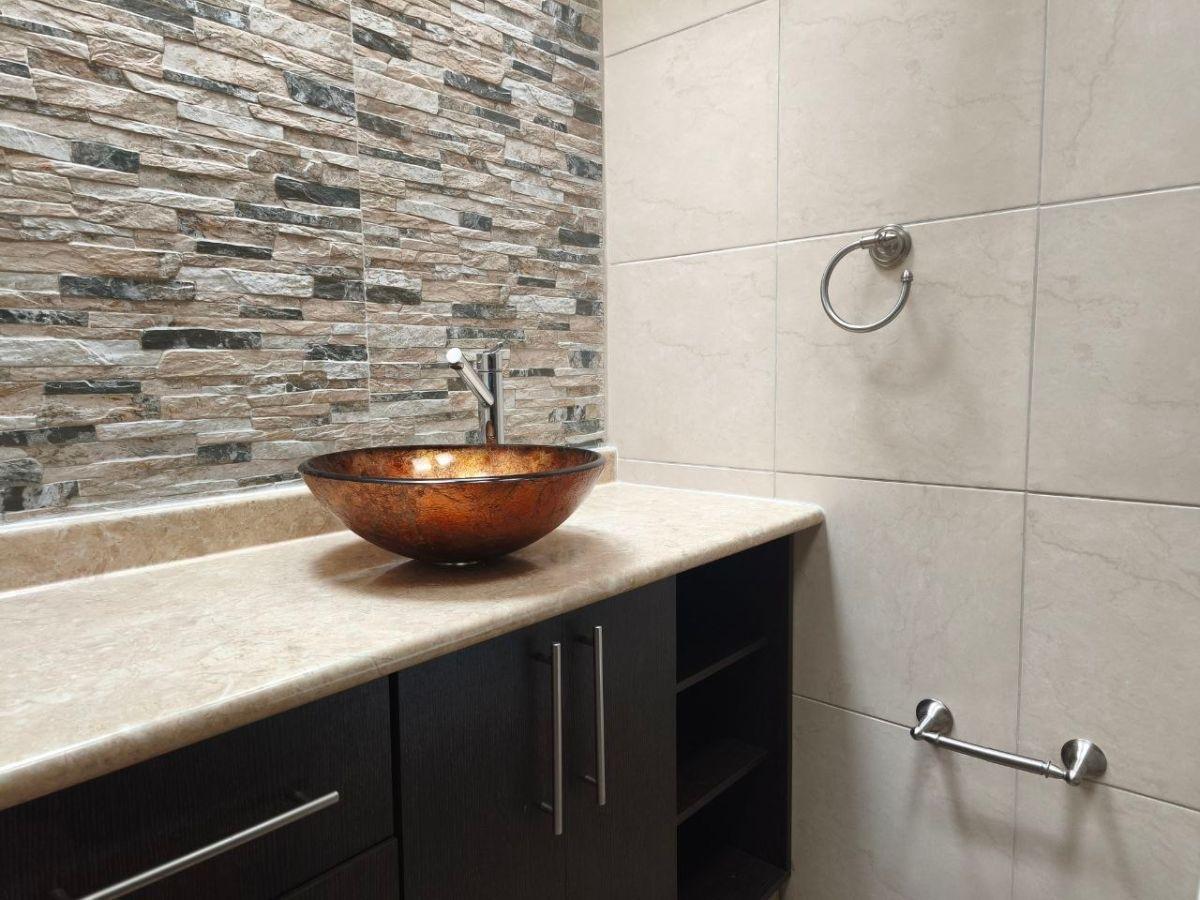 Departamento en Venta, Dentro de Urbanización Sector Embajada Americana Solca, Junto Al Colegio Sek — imagen 4