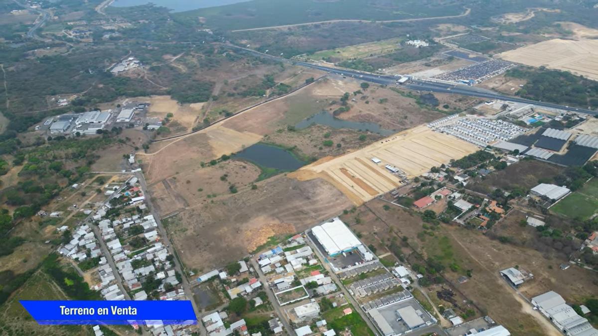 Vendo Terreno 120.000 m² Pasando Peaje Chongón Vía a La Costa 180 m de Frente, Guayas — imagen 3
