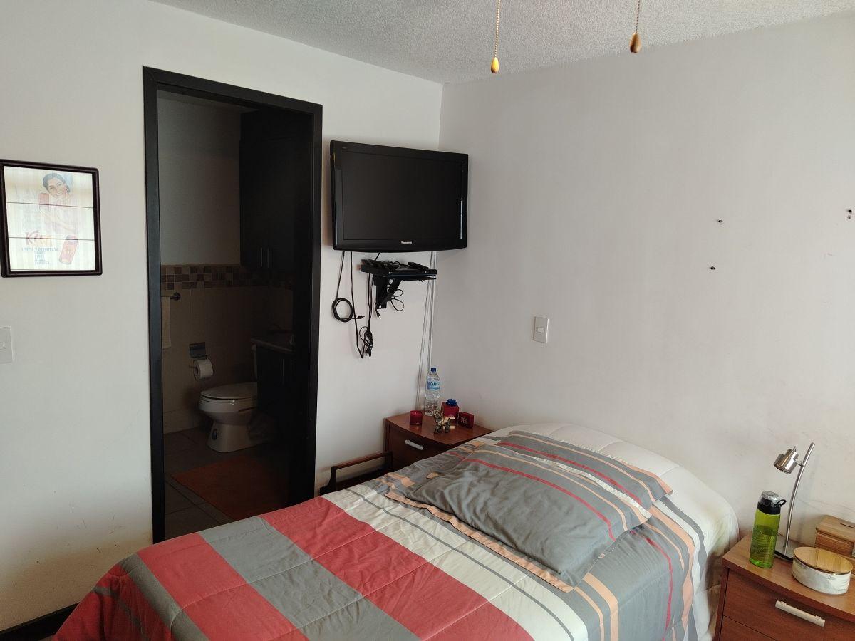 Vendo Casa en Conjunto Tres Plantas 4 Dormitorio Sector La Armenia/valle de Los Chillos — imagen 3