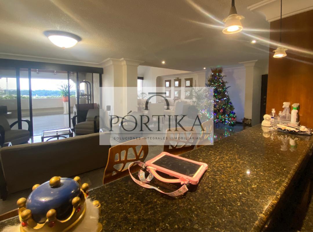 Venta Departamento 4 Dorm. - Lomas de Urdesa, Guayas — imagen 3