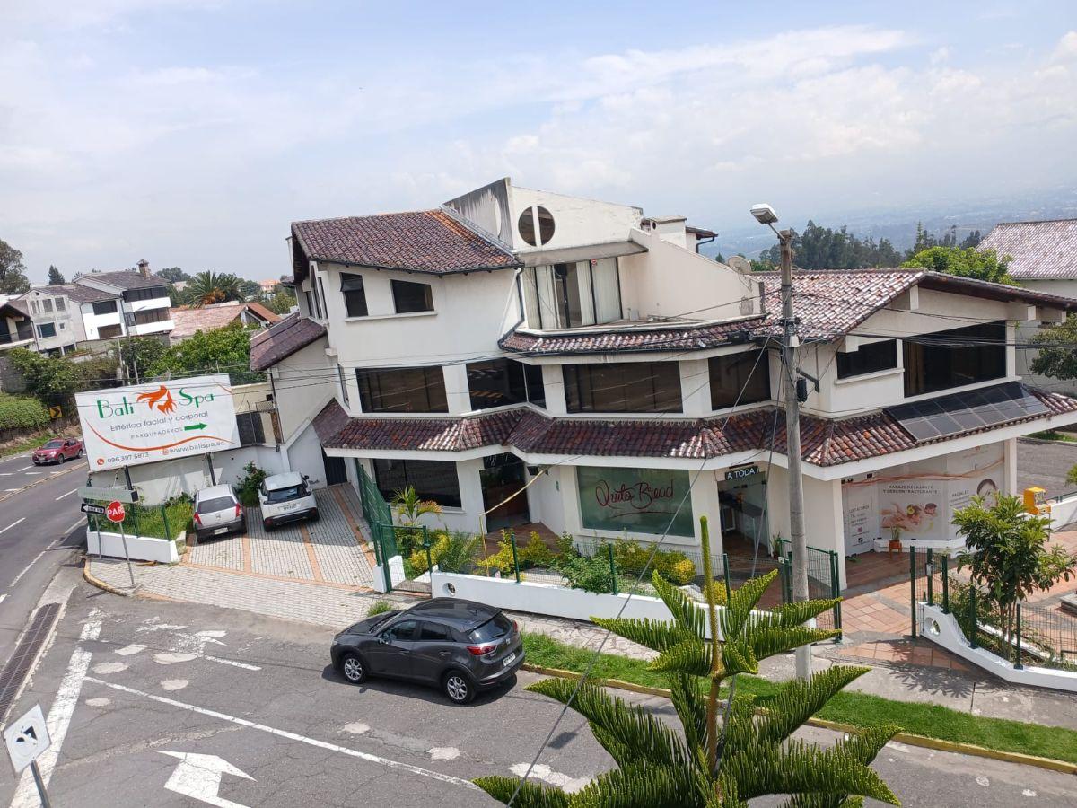 Venta de Edificio Rentero de Apartamentos, Locales Comerciales — imagen 4