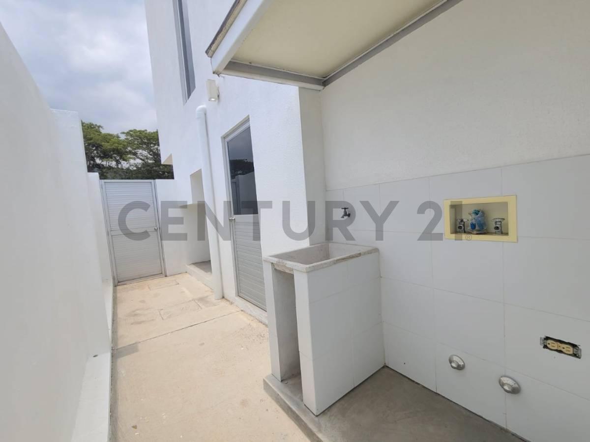 Venta Casas de Estreno en Urb. Costa Gardens, Vía a La Costa, Guayas — imagen 4