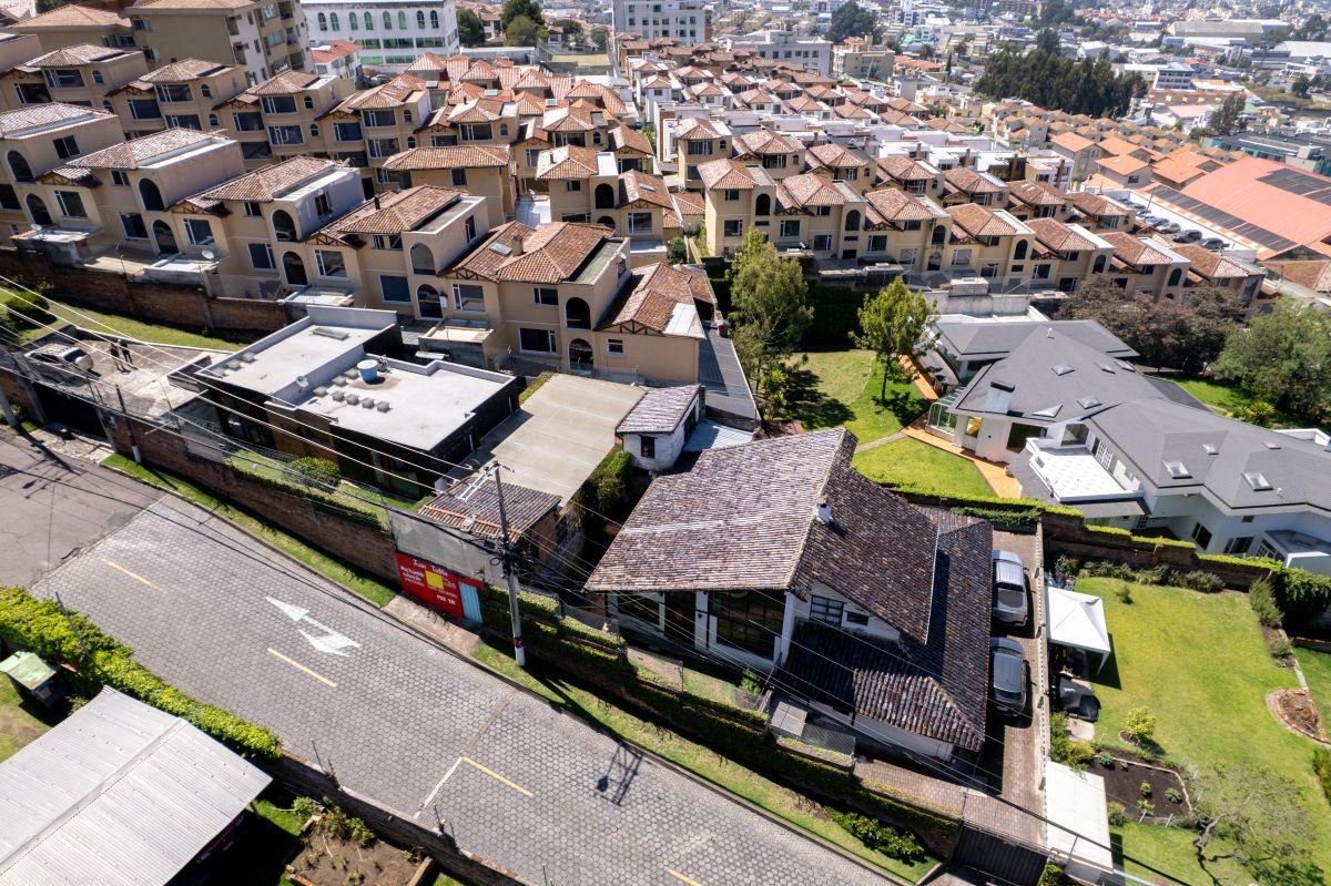 Terreno de 2500 m² en Venta en Santa Lucía — imagen 3