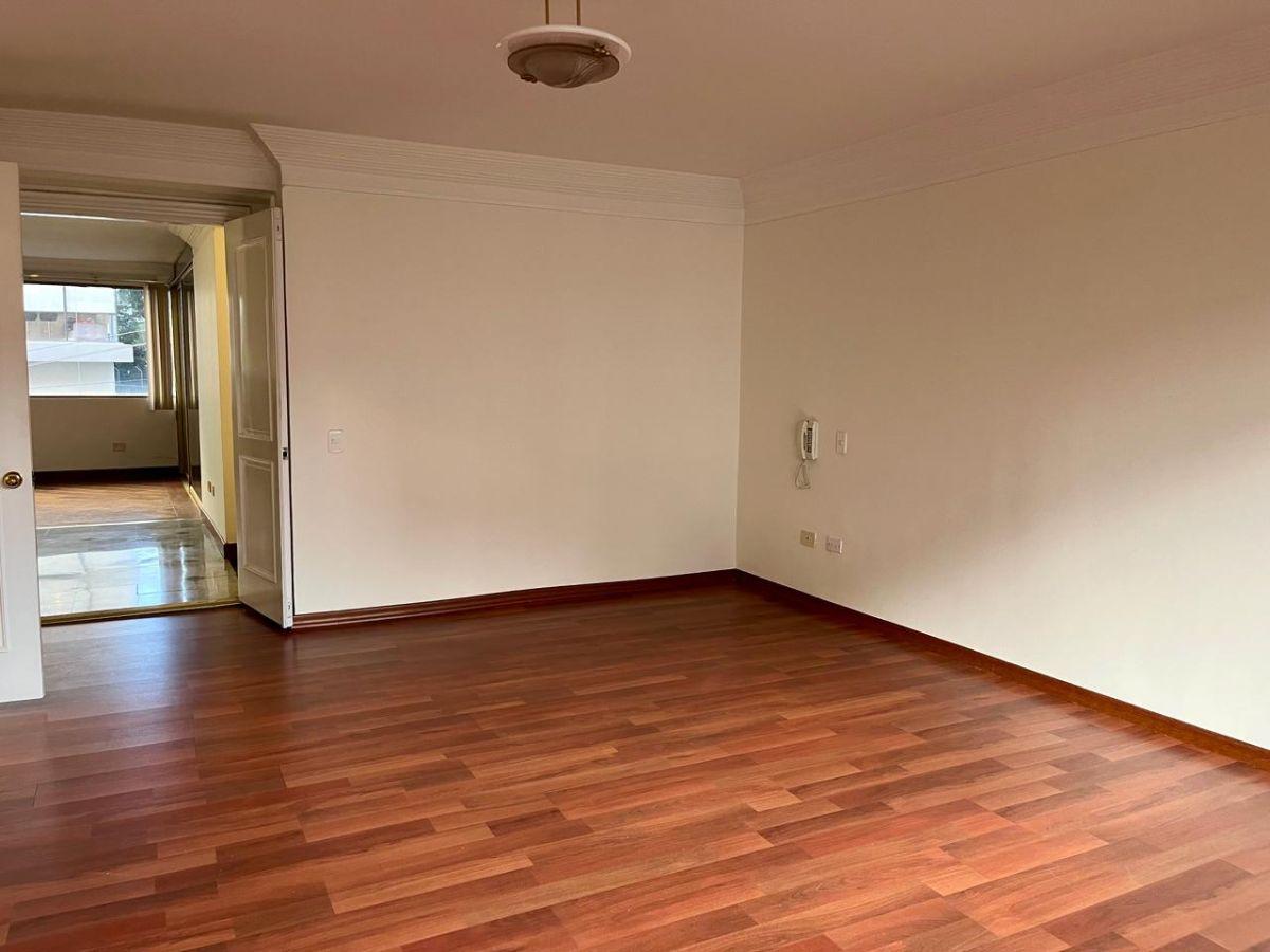 Vendo Bellavista. Lindo Departamento, 270 m², 3 Dor.180.000, Guardiania Las 24 Horas — imagen 5
