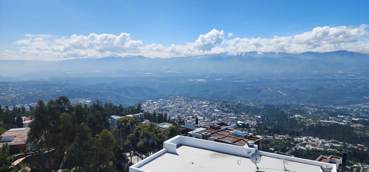Venta Departamento 3 Dorm. Lomas de Monteserrin Terraza Piscina Estar Estu — imagen 4