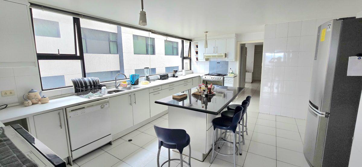 Se Vende Departamento Sector Quito Tenis — imagen 5